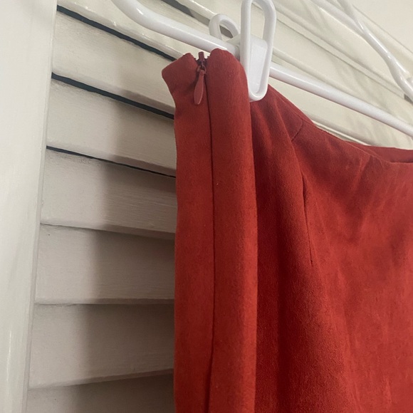 Patterned Suede Skirt - Picture 4 of 5